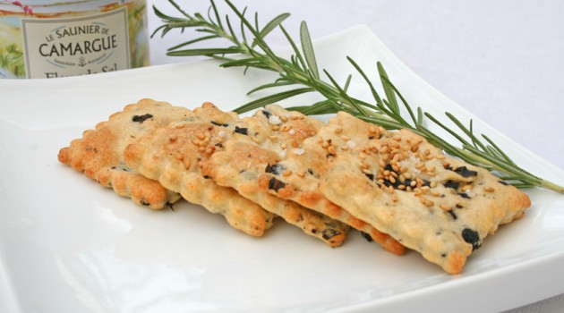 Cracker de oliva y romero