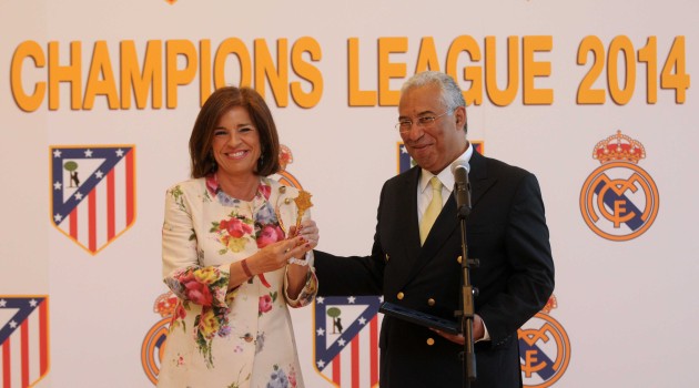 El alcalde de Lisboa visita Madrid para felicitar a los equipos de fútbol por la final de la Liga de Campeones