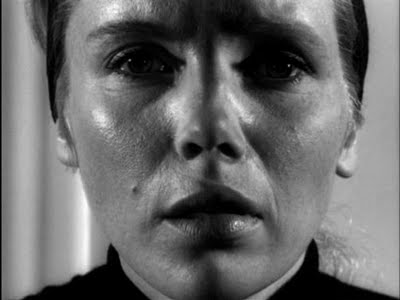 Fotograma de la película Persona, en el que los rostros de las actrices Bibi Andersson y Liv Ullman componen uno único. 