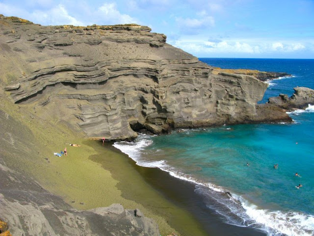 playa verde Papakolea Hawaii 3