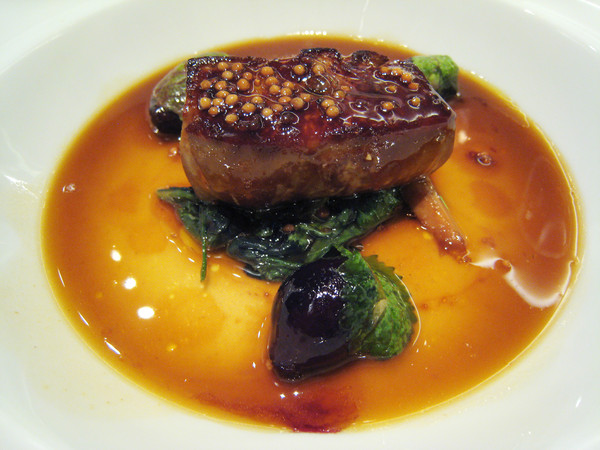 Foie_gras_en_cocotte_imagelarge